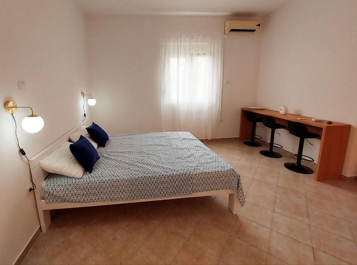 Apartmani Radovic Bijela Exteriér fotografie